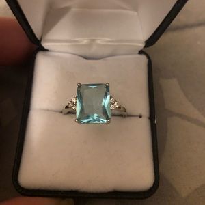 Aquamarine stone in sterling silver ring